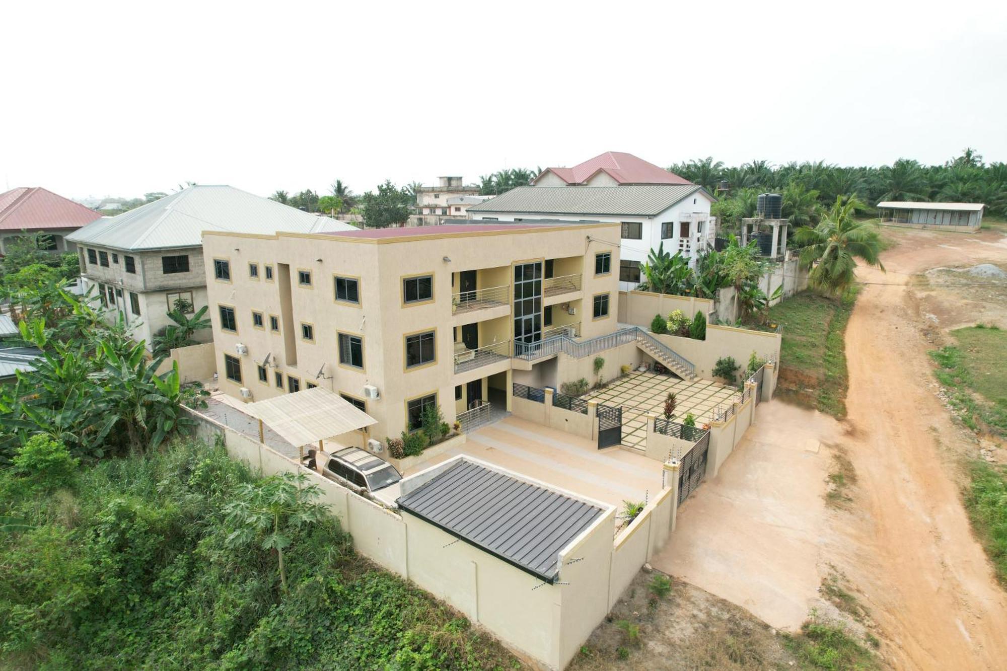 Agape Villa Sekondi-Takoradi 外观 照片